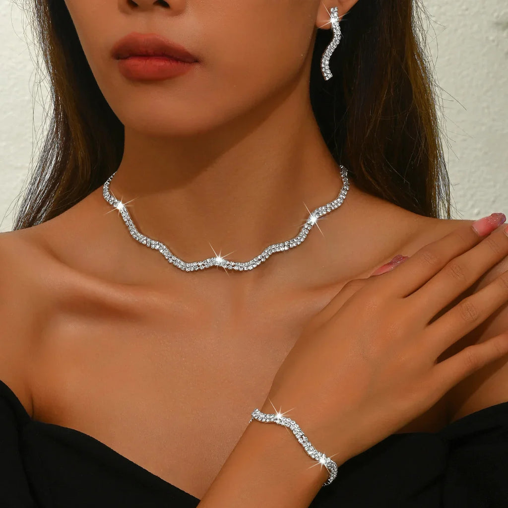 Luxury Wedding Jewelry Set: Necklace, Bracelet and Earring Set, Exquisite Crystal Jewelry, Women's Wedding Party Costumes