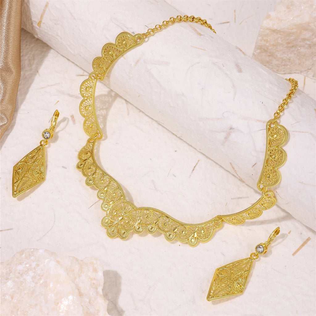 Fashion Luxury Ladies' Jewelry Set - Exquisitely Carved Necklace & Earrings for Weddings & Banquets
